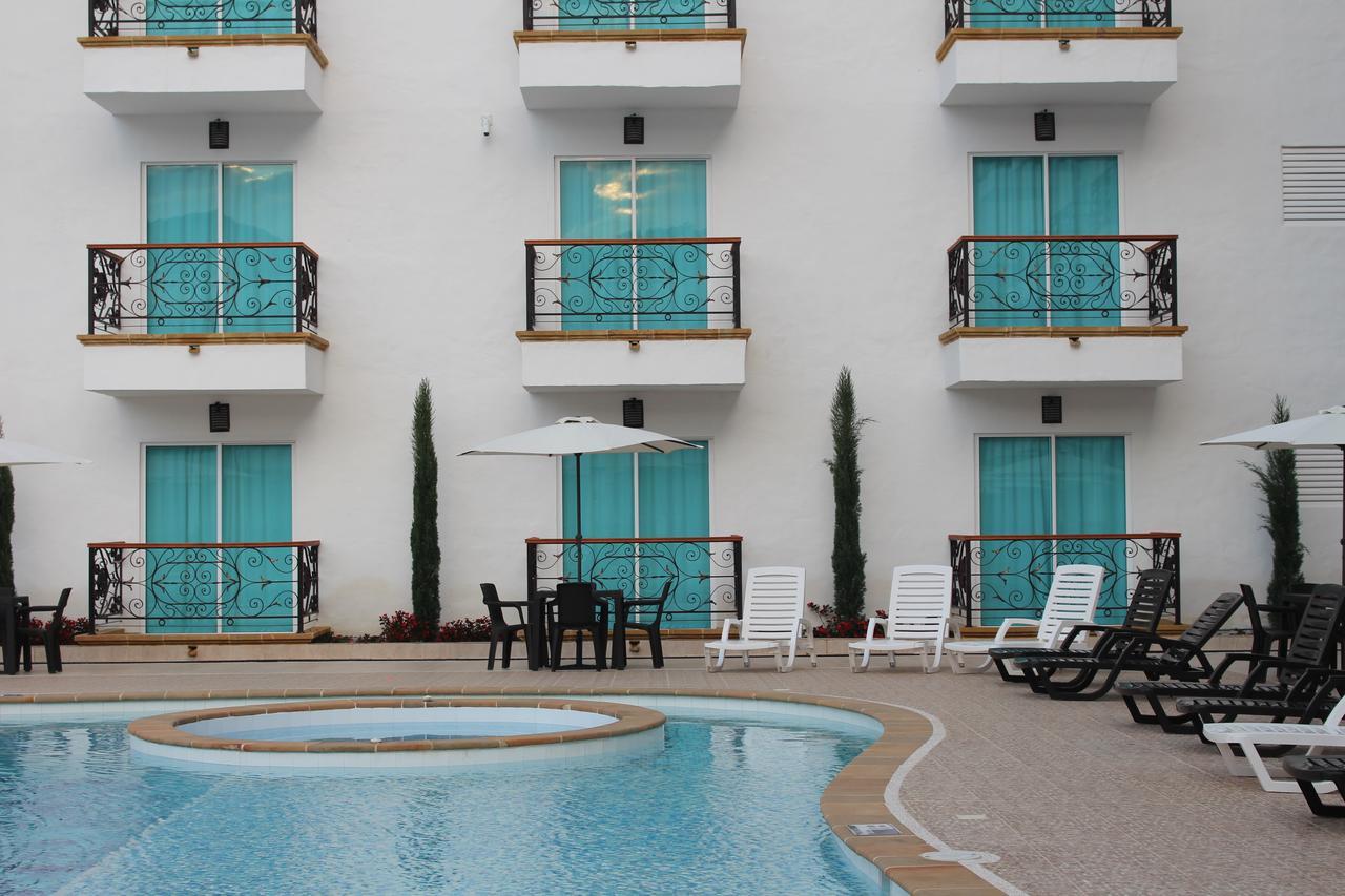 Hotel Majam'S Resort San Gil Buitenkant foto