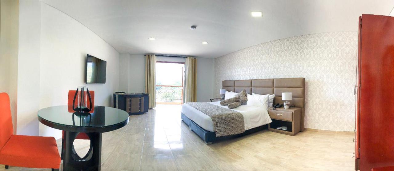 Hotel Majam'S Resort San Gil Buitenkant foto