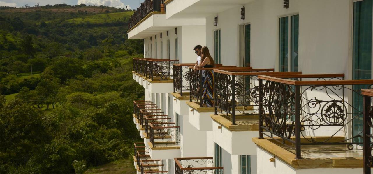 Hotel Majam'S Resort San Gil Buitenkant foto